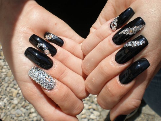 Luxury Nails: Beautiful acrylic nail designs with rhinestones ...